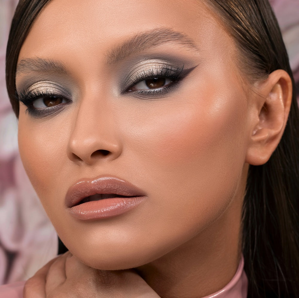 all the little royals: inner cateye glam Images High... The Perfect Cat Eye Glam look ft the ND RETRO GLAM PALETTE โ Natasha Denona