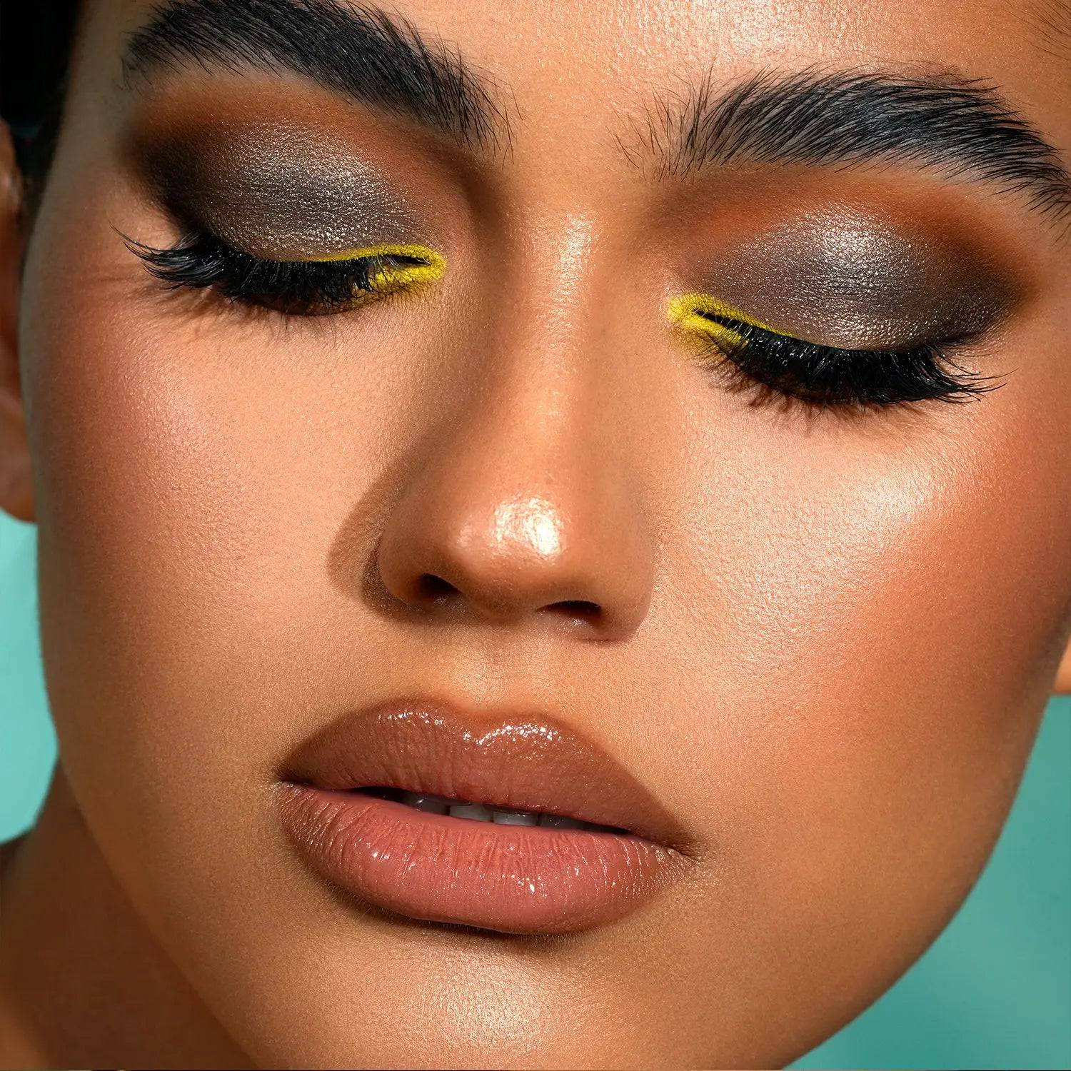 YUCCA EYESHADOW PALETTE