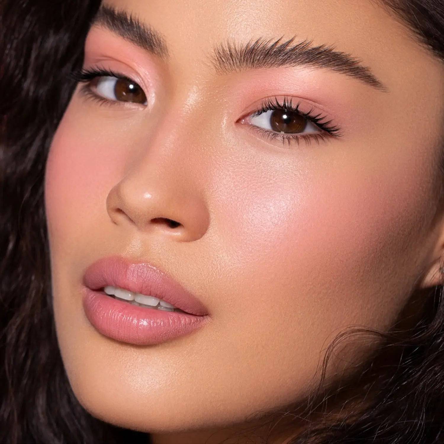 Puff Paint Liquid Blush | Soft, Buildable Color | Natasha Denona