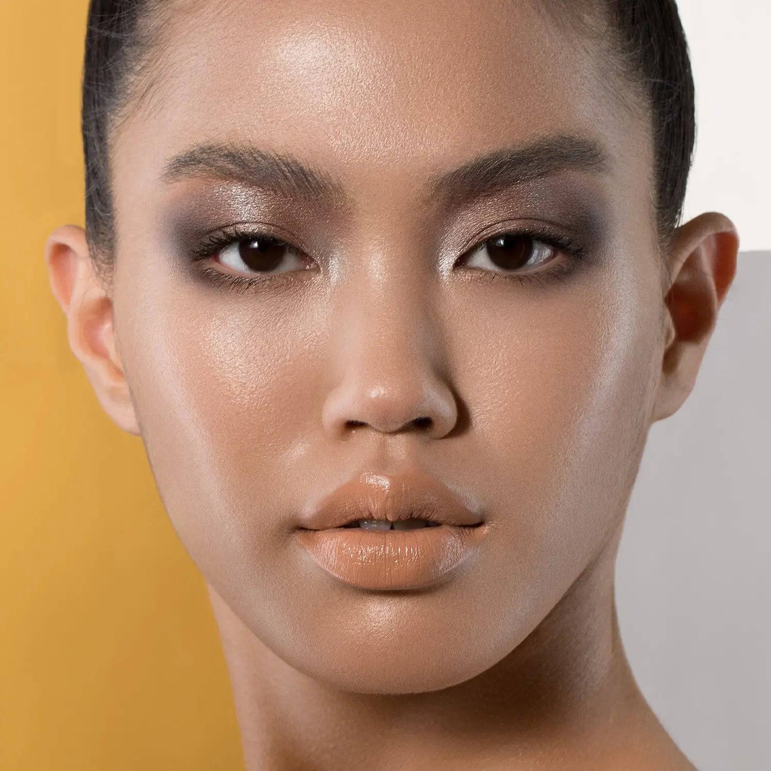 Super Glow Highlighter Ultra Luminous Radiant Finish Natasha Denona super-glow-highlighter-ultra-luminous-radiant-finish-natasha-denona