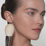 HY-GLAM POWDER BRUSH
